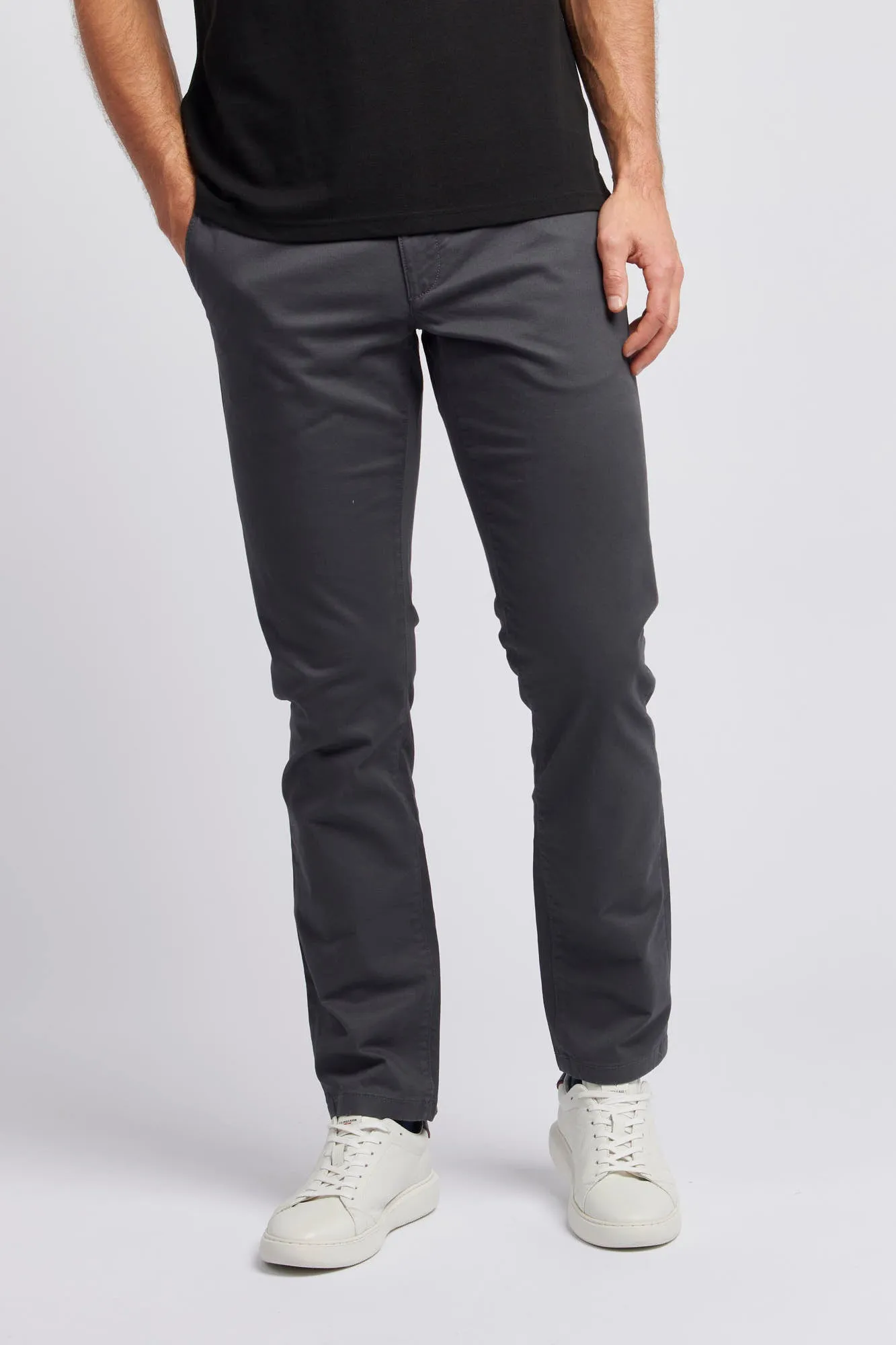 Mens Classic Chinos in Ebony