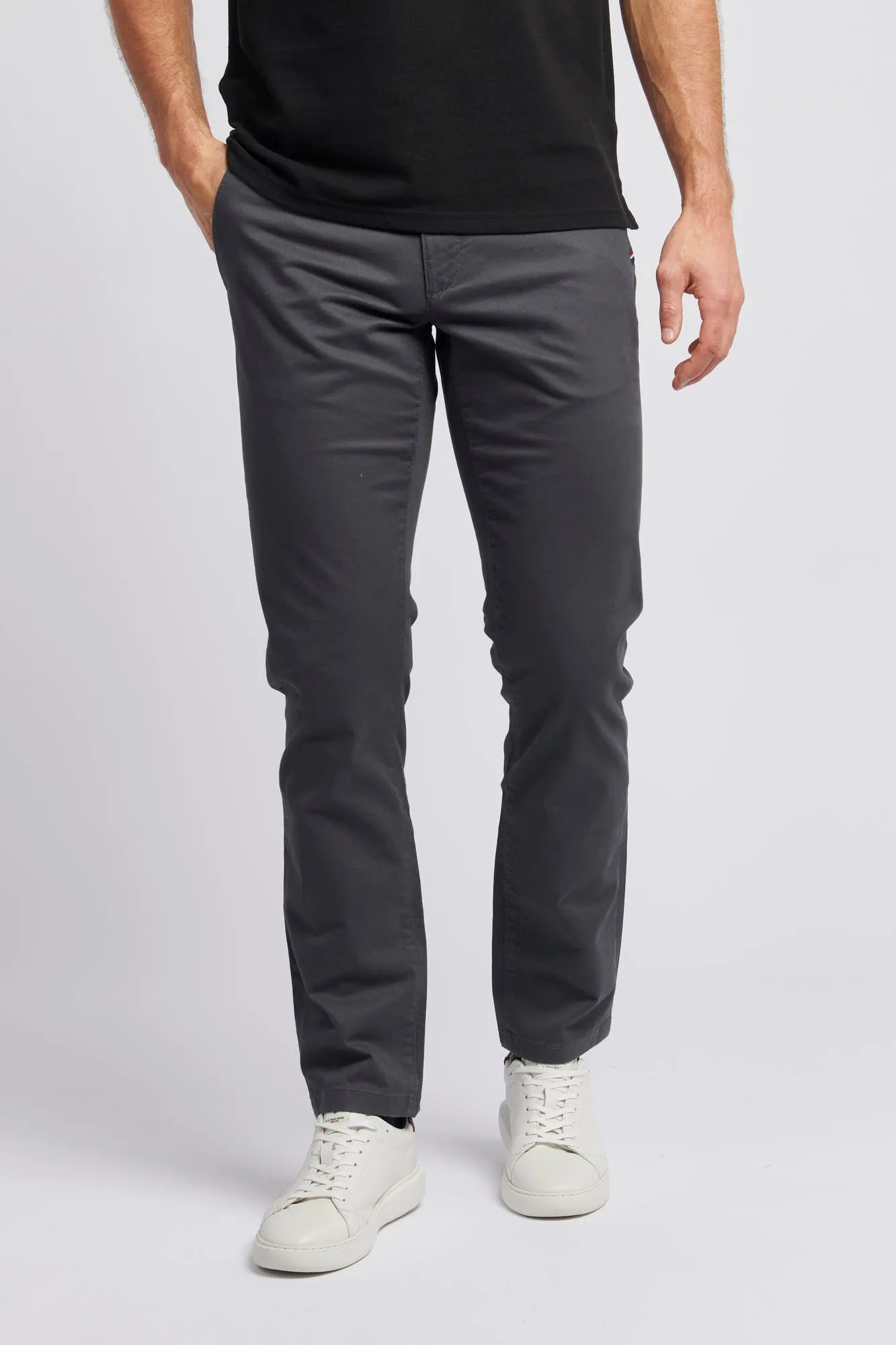 Mens Classic Chinos in Ebony