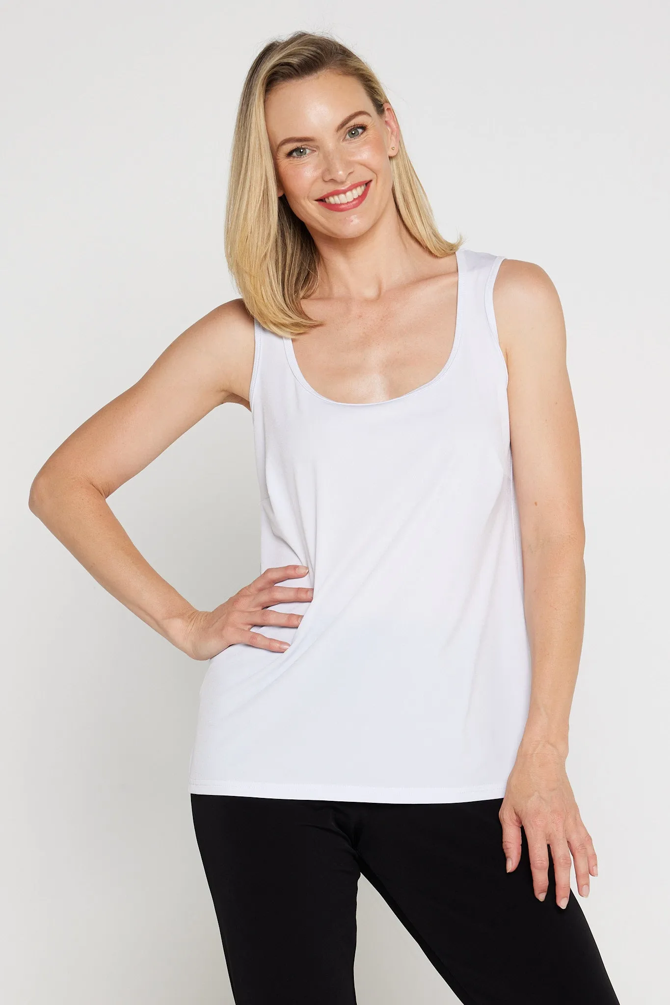 Mia Stretch Cami - White