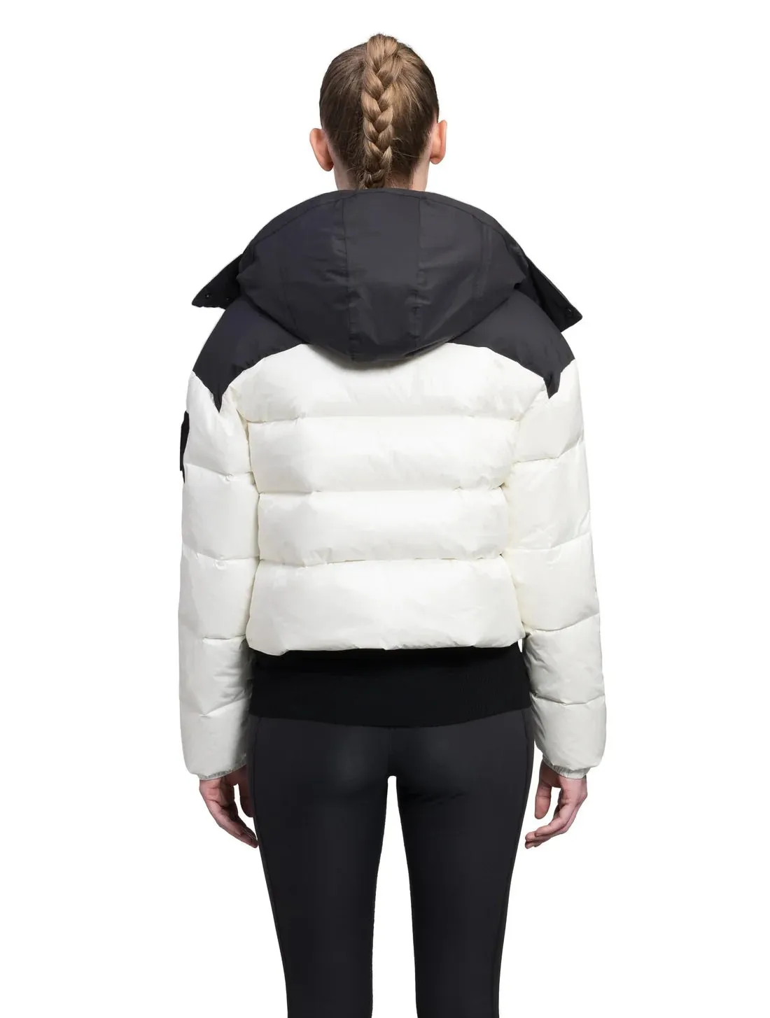 NOBIS TEMPUS - Women's Performance Short Puffer Jacket