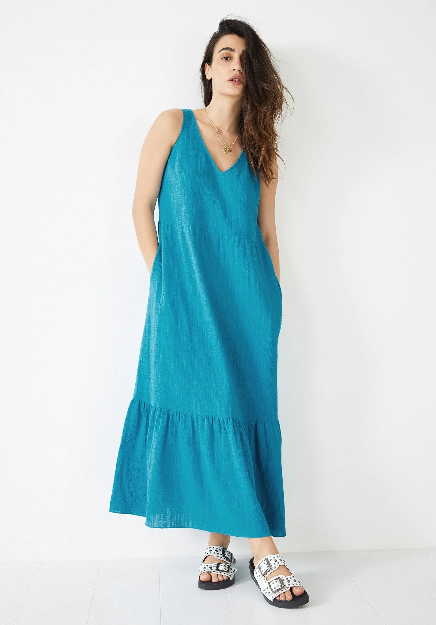 Textured Tiered Maxi Dress