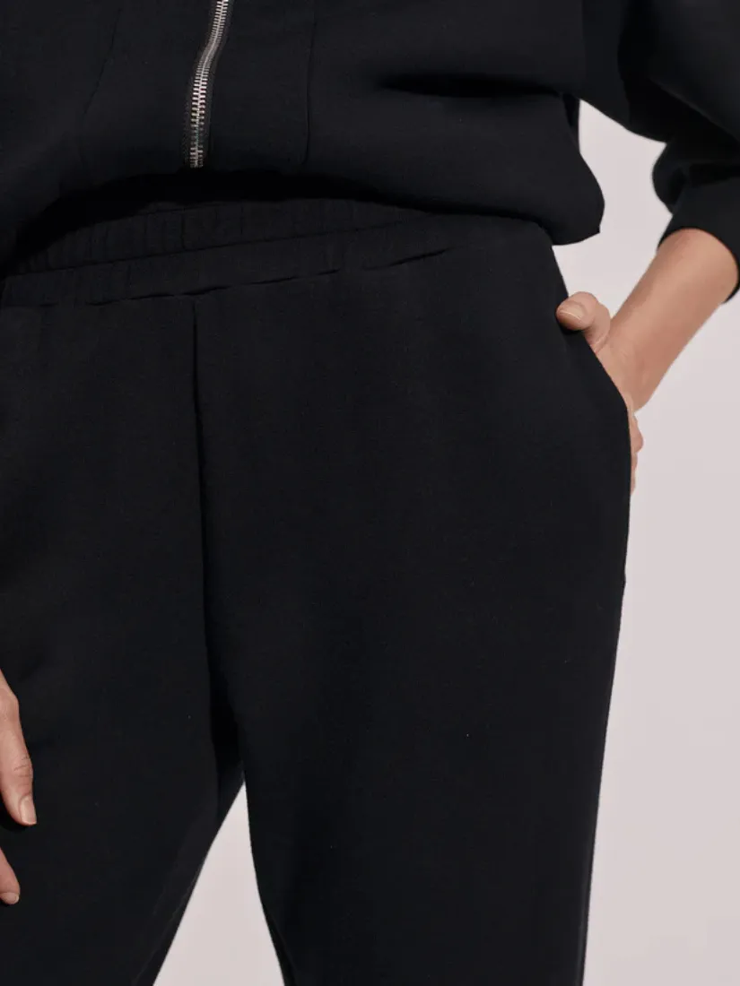 The Slim Zip Hem Pant 29.5 Black